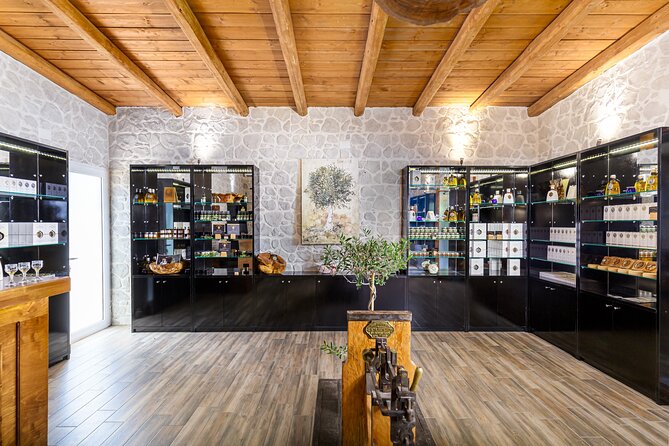 The Governor's Olive Mill Tour with Olive Oil Tasting - Pickup, timing, and the cruise-port question