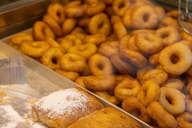 The Greek Food Experience (Max 8 persons) - The Central Market and a proper souvlaki stop