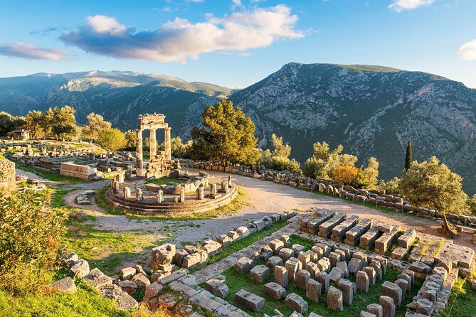 Thermopylae, Meteora and Delphi Private Full Day Tour - The early Mercedes pickup from Athens