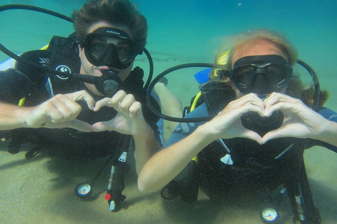 Try a DIVE, discover scuba diving in Mykonos - Shoreline practice before the open water