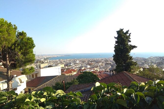 Upper Town Historical Tour Experience at Greece - Andronikos Lapardas Tower and the old walls