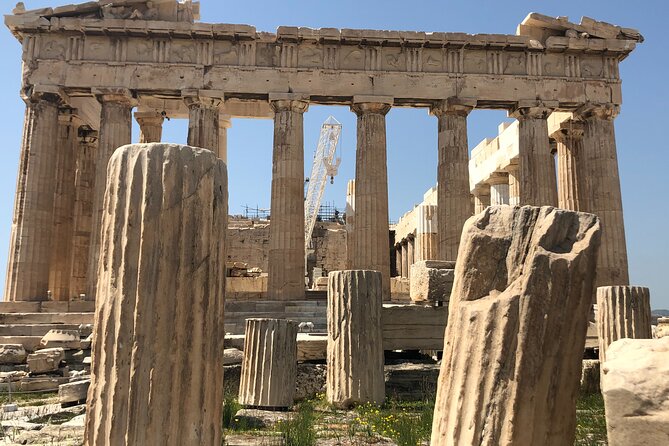 Visit of the Acropolis with an official guide in Spanish - The Parthenon in 20 focused minutes