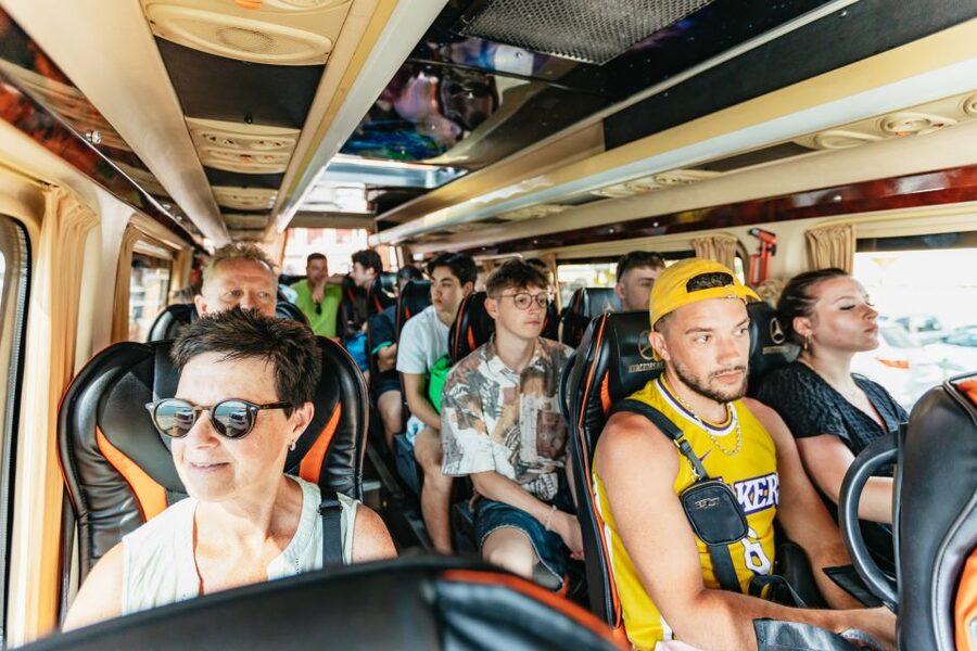 Zakinthos: Shipwreck Beach and Blue Caves Land and Sea Tour - White Beach adds another swim