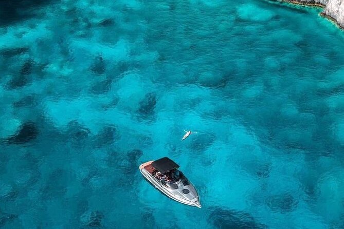 Zakynthos Blue Caves and Navagio bay - The cruise-ship warning is important