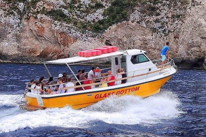 Zakynthos Half day tour Shipwreck beach Blue Caves by small boat - What the guides add to the day