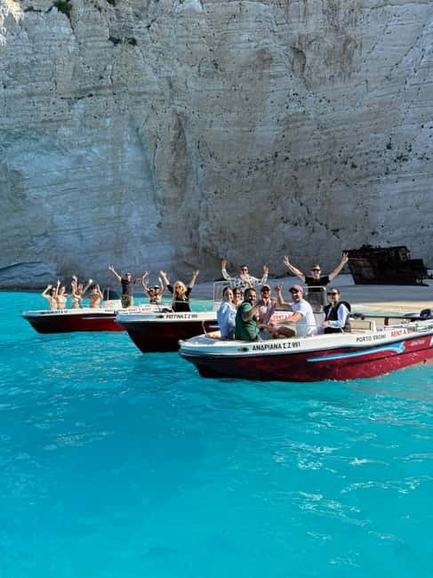 Zakynthos: Shipwreck & Caves Private Boat Tour with Skipper - Why this small boat works better than a big cruise