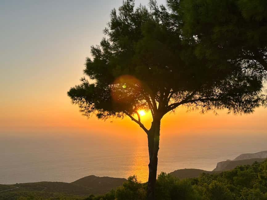 Zakynthos: Sunset Tour to Agalas Caves & Myzithres Viewpoint - Guide service and the small-group advantage